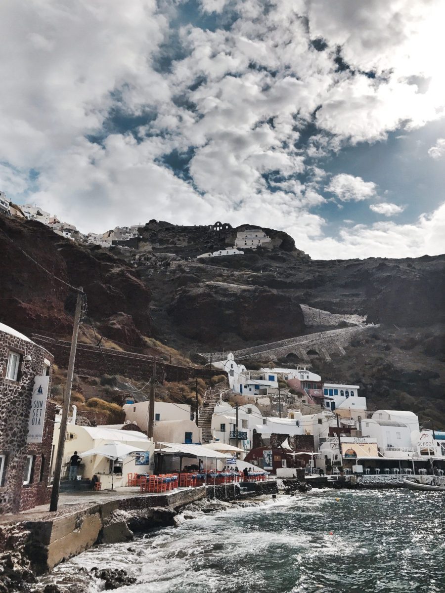 Ammoudi Bay